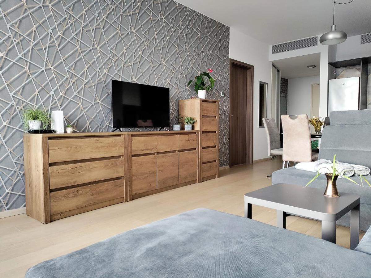 Cozy 2 Rooms Flat - Castle View Μπρατισλάβα Εξωτερικό φωτογραφία
